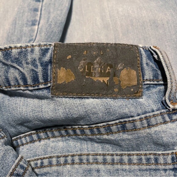 Vintage Todd Oldham Y2K Relaxed Fit Light Wash Straight Leg Jeans Womens Size 31 - Picture 8 of 13